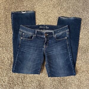 American Eagle Outfitters Women's boot cut Blue Jeans- long